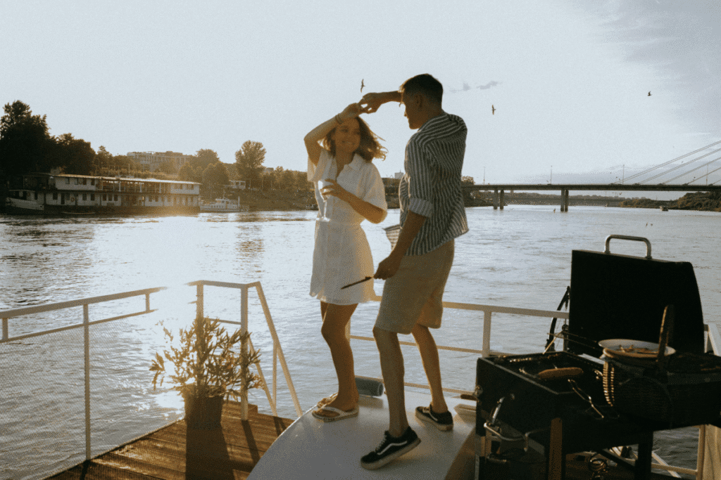 t FlirtPeak.co.uk, we are all about turning those flirty vibes